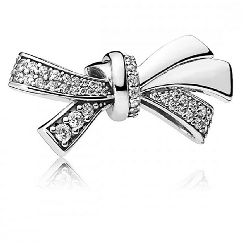 Pandora Oversized Ribbon Bow Charm